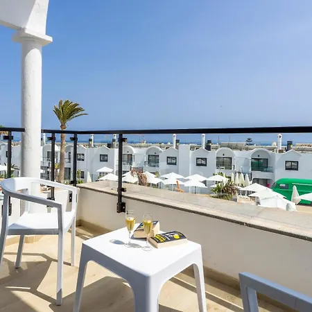 Puerto Carmen Hotel
