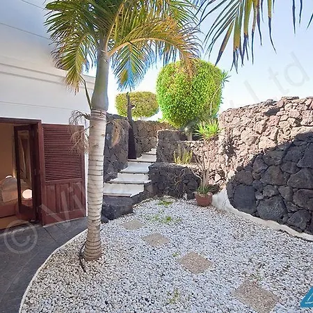 Hotel Puerto Carmen 4*